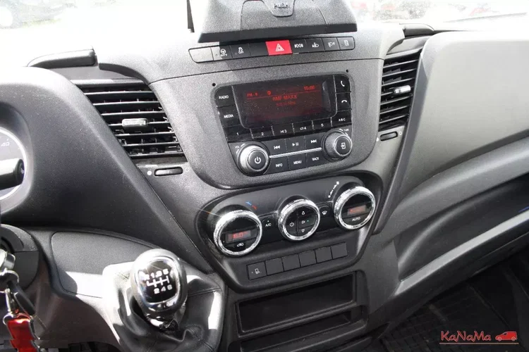 Iveco DAILY 35S18 zdjęcie 6