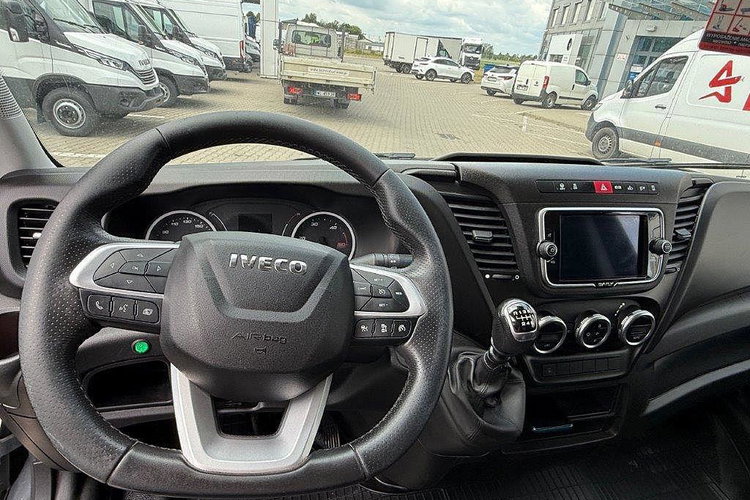 IVECO/MR DAILY 35S zdjęcie 7