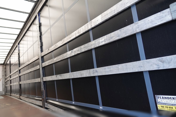 Schmitz -CARGOBULL / FIRANKA / VARIOS / 385/55 R22, 5 / DACH PODNOSZONY  zdjęcie 17