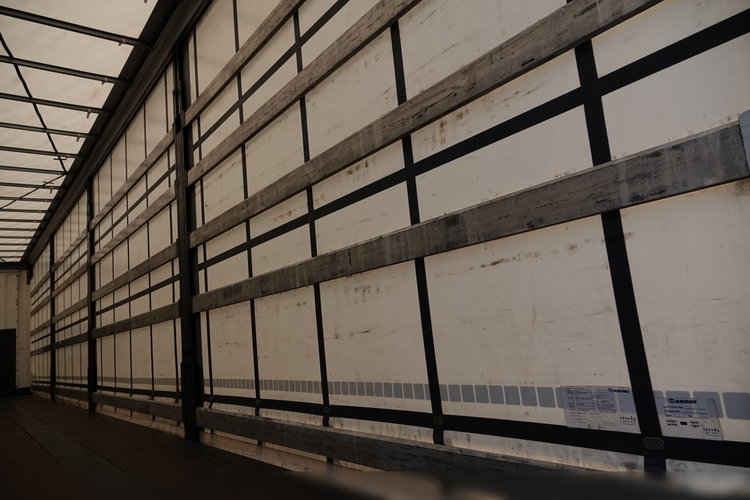 Krone FIRANKA / 2021 ROK / KOSZ NA PALETY / 2 OSIE PODNOSZONE / SPROWADZONA  zdjęcie 16