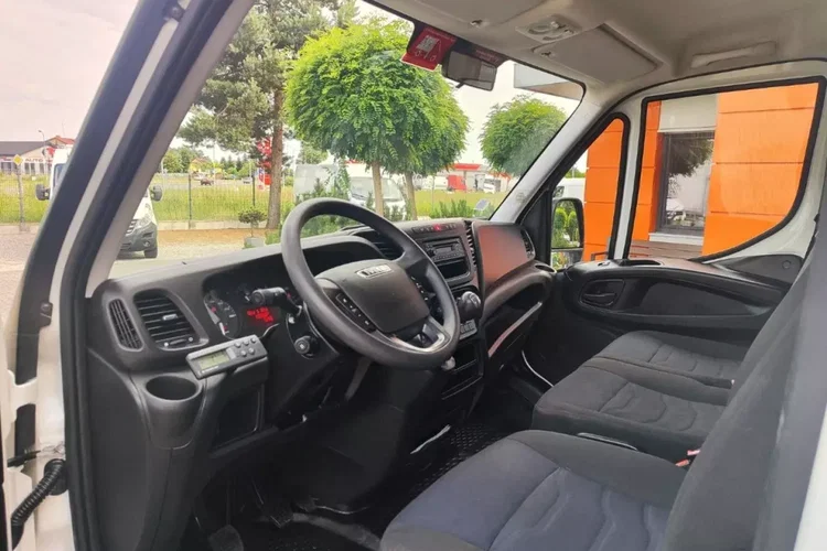 Iveco Daily zdjęcie 11