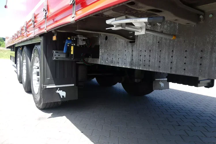 Schmitz FIRANKA / STANDARD / OŚ PODNOSZONA / W OCYNKU / zdjęcie 23