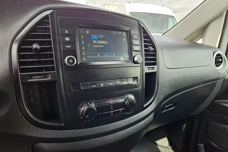 Mercedes vito ExtraLong 81900zł Netto Brygadówka 6 osób 2.2 Cdi/136KM zdjęcie 59