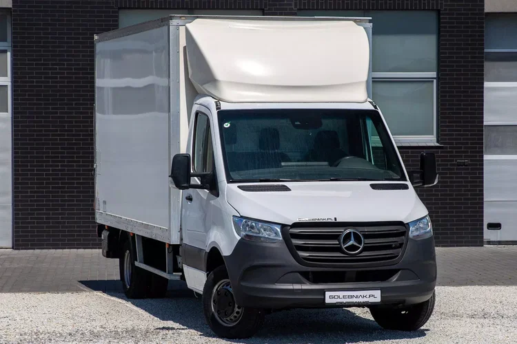 Mercedes Sprinter 515 KONTENER + WINDA koła bliźniaki zdjęcie 1