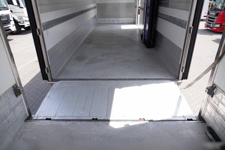 Scania P 410 / CHŁODNIA / ZESTAW TANDEM / PRZEJAZDOWY / 3x Agregat THERMO KING - FRIGO BLOCK / 3x WINDA ZAŁADOWCZA / MUTITEMPERATURA  PO ZŁOTYM KONTRAKCIE SERWISOWYM / 6x2 zdjęcie 31