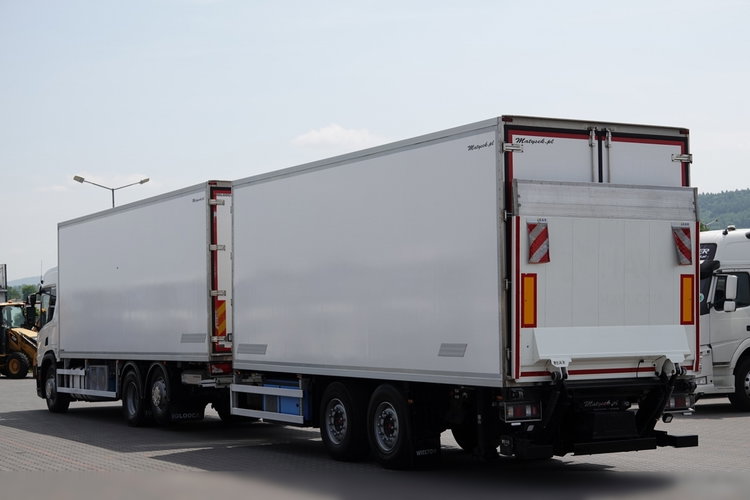 Scania P 410 / CHŁODNIA / ZESTAW TANDEM / PRZEJAZDOWY / 3x Agregat THERMO KING - FRIGO BLOCK / 3x WINDA ZAŁADOWCZA / MUTITEMPERATURA  PO ZŁOTYM KONTRAKCIE SERWISOWYM / 6x2 zdjęcie 7