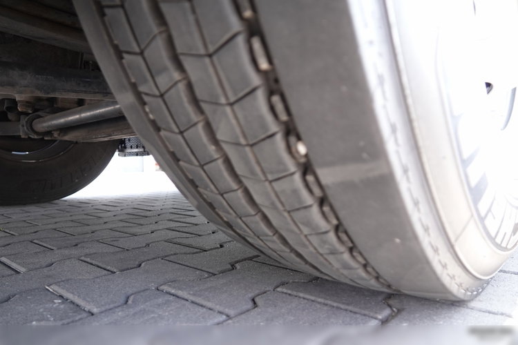 Scania P 410 / CHŁODNIA / SLÓWKA  / Agregat THERMO KING - FRIGO BLOCK / 2X WINDA ZAŁADOWCZA / MUTITEMPERATURA / PO ZŁOTYM KONTRAKCIE SERWISOWYM / zdjęcie 31