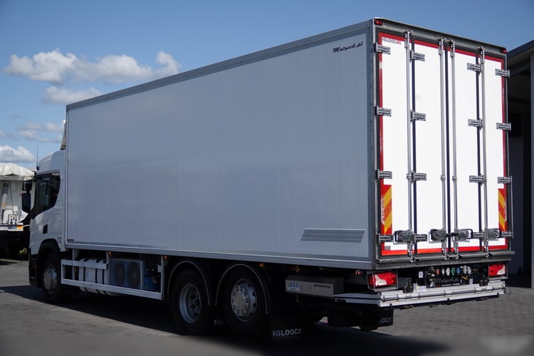 Scania P 410 / CHŁODNIA / SLÓWKA  / Agregat THERMO KING - FRIGO BLOCK / 2X WINDA ZAŁADOWCZA / MUTITEMPERATURA / PO ZŁOTYM KONTRAKCIE SERWISOWYM / zdjęcie 3