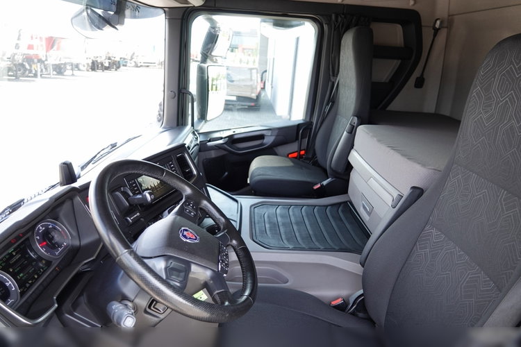 Scania P 410 / CHŁODNIA / SLÓWKA  / Agregat THERMO KING - FRIGO BLOCK / 2X WINDA ZAŁADOWCZA / MUTITEMPERATURA / PO ZŁOTYM KONTRAKCIE SERWISOWYM / zdjęcie 39