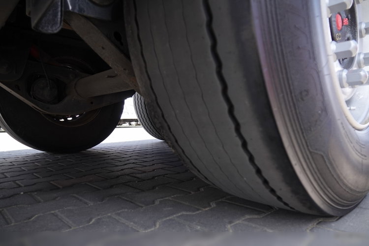 Wielton PRZYCZEPA CHŁODNIA / IGLOOCAR / THERMO KING - FRIGOBLOCK / WINDA ZAŁADOWCZA / PRZEJAZDOWA / SAF / 2019 ROK  zdjęcie 23