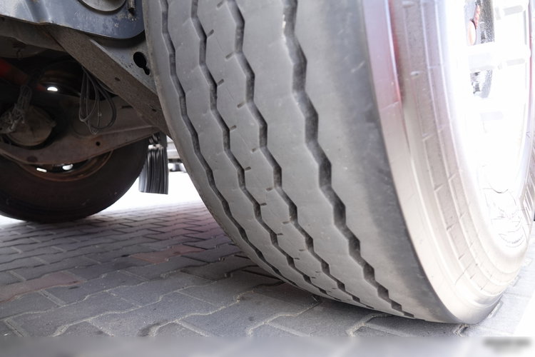 Wielton PRZYCZEPA CHŁODNIA / IGLOOCAR / THERMO KING - FRIGOBLOCK / WINDA ZAŁADOWCZA / PRZEJAZDOWA / SAF / 2019 ROK  zdjęcie 24