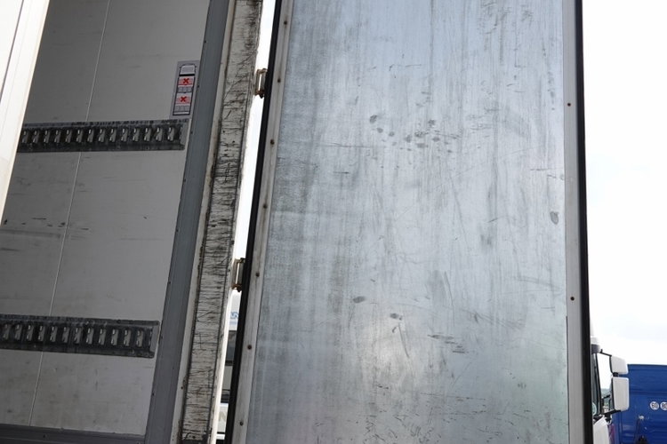 LECITRAILER / KONTENER / KOFFER / OTWIERANE BOKI / MOCNA PODŁOGA SZYNA DESKA zdjęcie 15