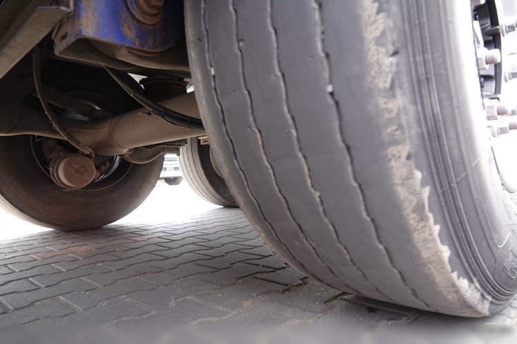 LECITRAILER / KONTENER / KOFFER / OTWIERANE BOKI / MOCNA PODŁOGA SZYNA DESKA zdjęcie 23