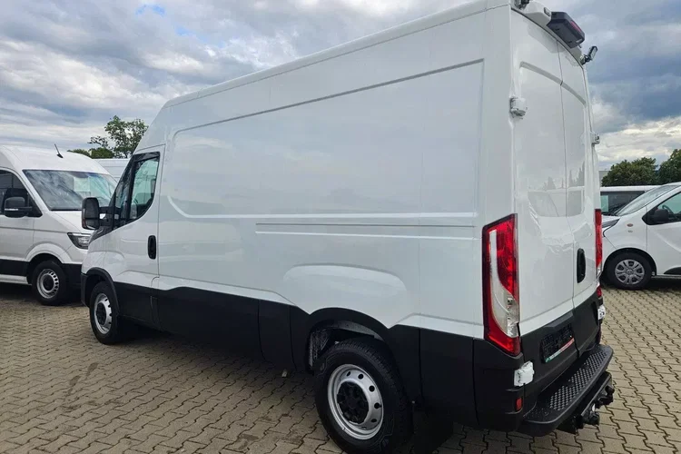Iveco 35s16 L2H2 84999zł Netto 2.3HDi/160KM zdjęcie 11