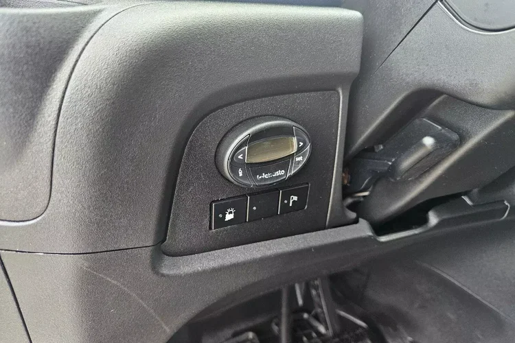 Iveco 35s16 L2H2 84999zł Netto 2.3HDi/160KM zdjęcie 22