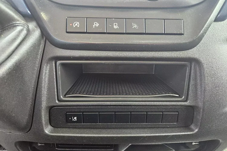 Iveco 35s16 L2H2 84999zł Netto 2.3HDi/160KM zdjęcie 32