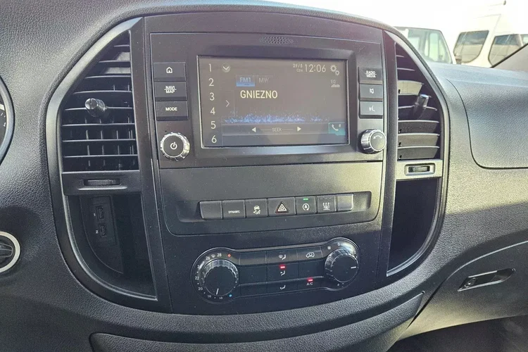 Mercedes vito ExtraLong 79900zł Netto Brygadówka 6 osób 2.2 Cdi/136KM zdjęcie 26