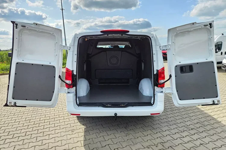 Mercedes vito ExtraLong 84900zł Netto Brygadówka 6 osób 2.2 Cdi/136KM zdjęcie 14
