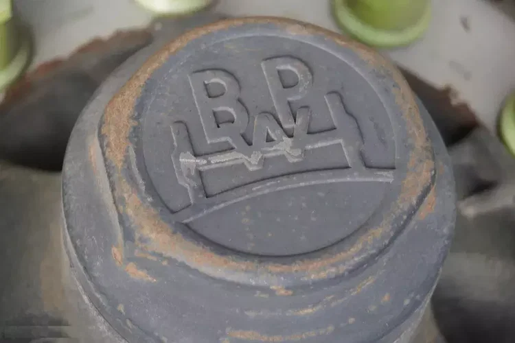 Lamberet / Carrier Vector 1950 MT / Winda Dhollandia 2500 kg zdjęcie 15