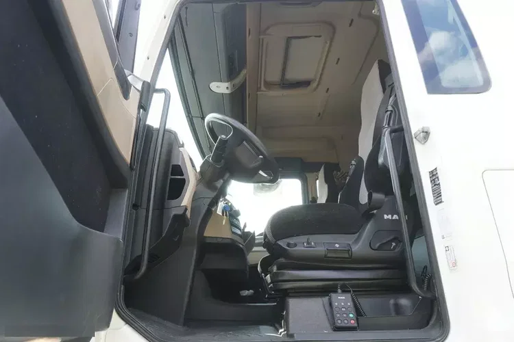 MAN TGX 18.420 / 190 tys. km zdjęcie 16