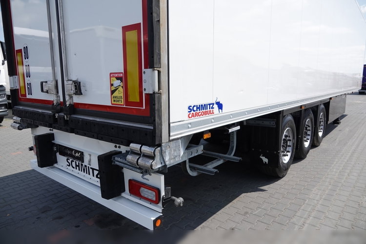 Schmitz / CHŁODNIA / AGREGAT CARRIER VECTOR 1550 / DOPPELSTOCK / OŚ PODNOSZONA / KOSZ NA PALETY / 2022 r  zdjęcie 13