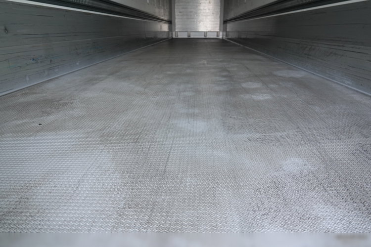 Schmitz / CHŁODNIA / AGREGAT CARRIER VECTOR 1550 / DOPPELSTOCK / OŚ PODNOSZONA / KOSZ NA PALETY / 2022 r  zdjęcie 19