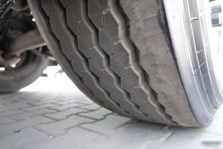 Schmitz / CHŁODNIA / AGREGAT CARRIER VECTOR 1550 / DOPPELSTOCK / OŚ PODNOSZONA / KOSZ NA PALETY / 2022 r  zdjęcie 24