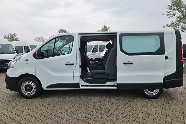 Renault Trafic Long 64900zł NETTO Brygadówka 6 osób 1.6 dCi/125KM zdjęcie 10
