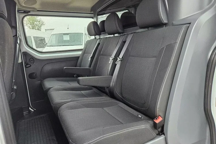 Renault Trafic Long 64900zł NETTO Brygadówka 6 osób 1.6 dCi/125KM zdjęcie 31