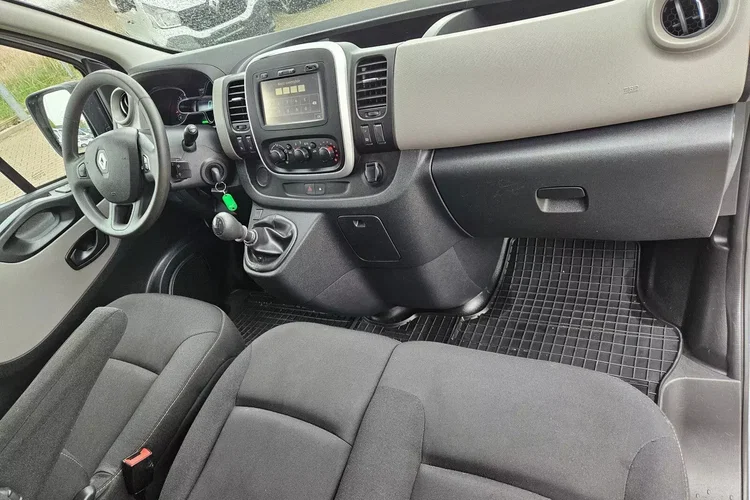 Renault Trafic Long 64900zł NETTO Brygadówka 6 osób 1.6 dCi/125KM zdjęcie 32