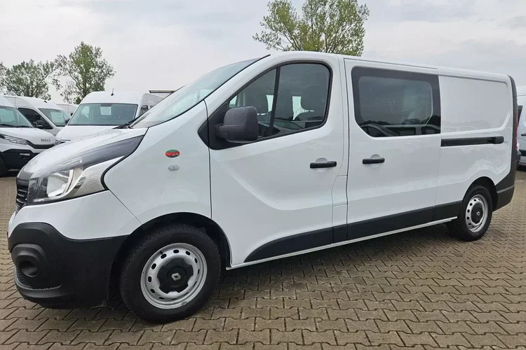 Renault Trafic Long 64900zł NETTO Brygadówka 6 osób 1.6 dCi/125KM zdjęcie 5