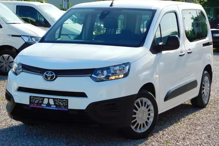 Toyota Proace City Verso zdjęcie 1