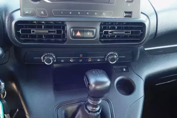 Toyota Proace City Verso zdjęcie 9