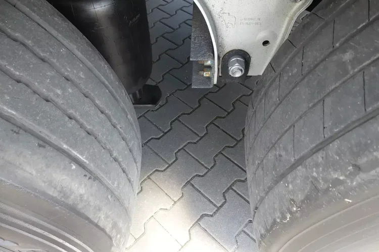 Schmitz FIRANKA / STANDARD / W OCYNKU / ZADBANA / zdjęcie 18