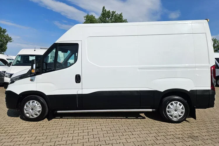 Iveco 35s15 L2H2 49999zł NETTO 2.3HPi/145KM zdjęcie 8