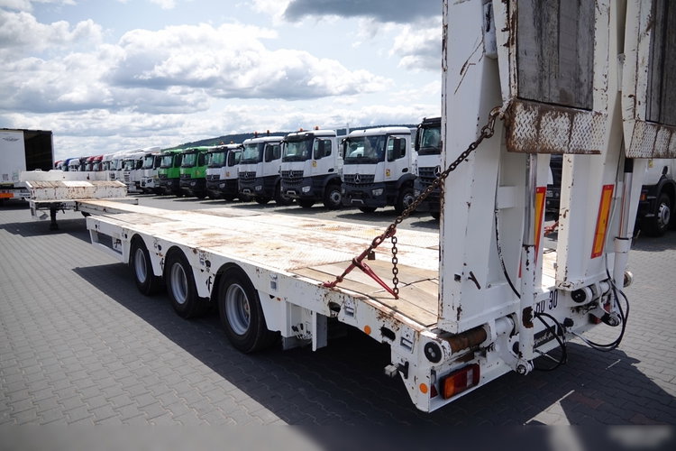 Faymonville NISKOPODWOZIE / STN-3A / ROZCIĄGANA / LAWETA / 19 M / NAJAZDY HYDRAULICZNE / SPROWADZONA zdjęcie 12