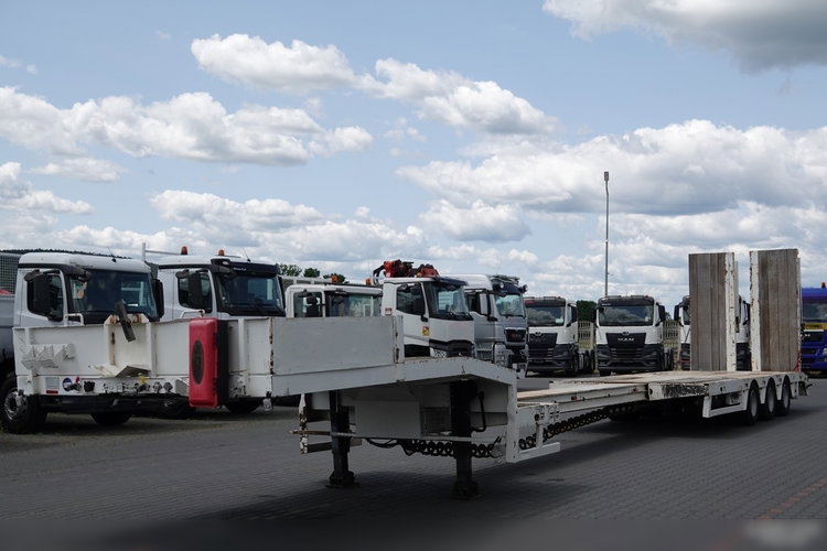 Faymonville NISKOPODWOZIE / STN-3A / ROZCIĄGANA / LAWETA / 19 M / NAJAZDY HYDRAULICZNE / SPROWADZONA zdjęcie 4