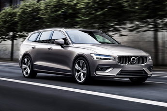 Volvo VOLVO V60 B4 B Plus Dark aut