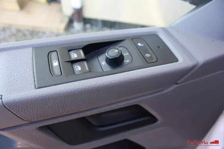 Volkswagen transporter zdjęcie 37