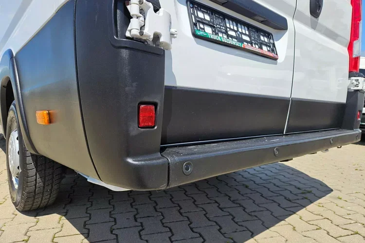 Peugeot boxer L4H2 74999zł NETTO 2.2HDi/140KM zdjęcie 12