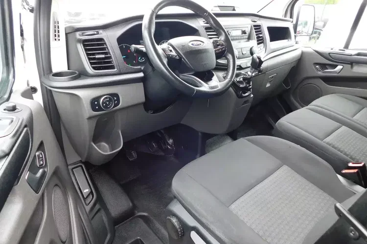 Ford Custom zdjęcie 6