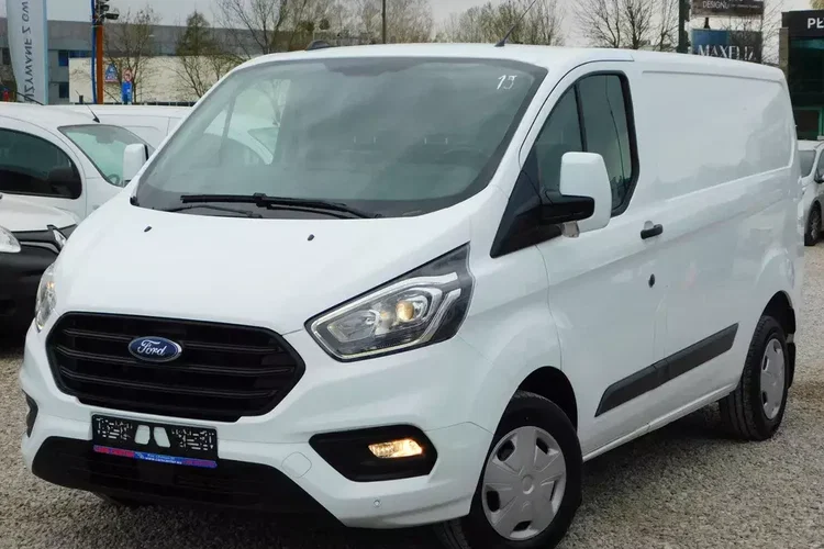 Ford Transit Custom zdjęcie 1