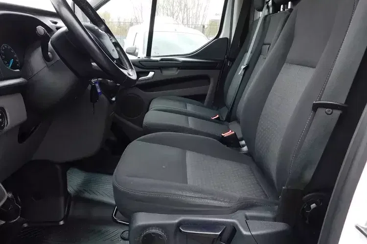 Ford Transit Custom zdjęcie 7