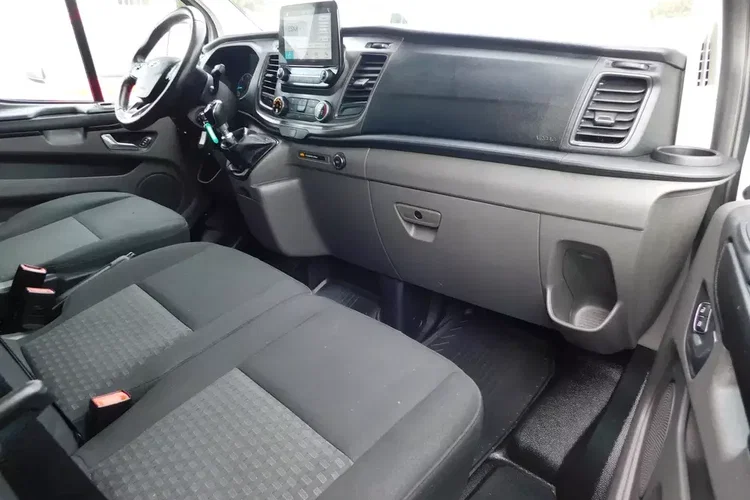 Ford Transit Custom zdjęcie 5