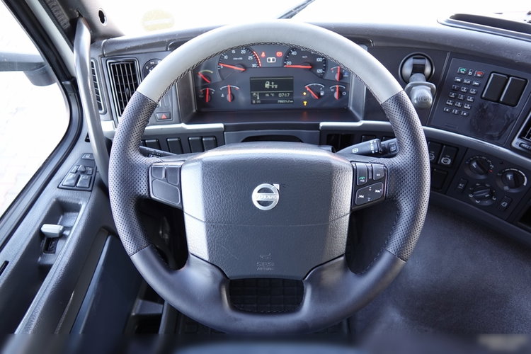 Volvo FM 450 / ADR / ALUFELGI / WAGA: 6900KG / / PO KONTRAKCIE SERWISOWYM zdjęcie 26