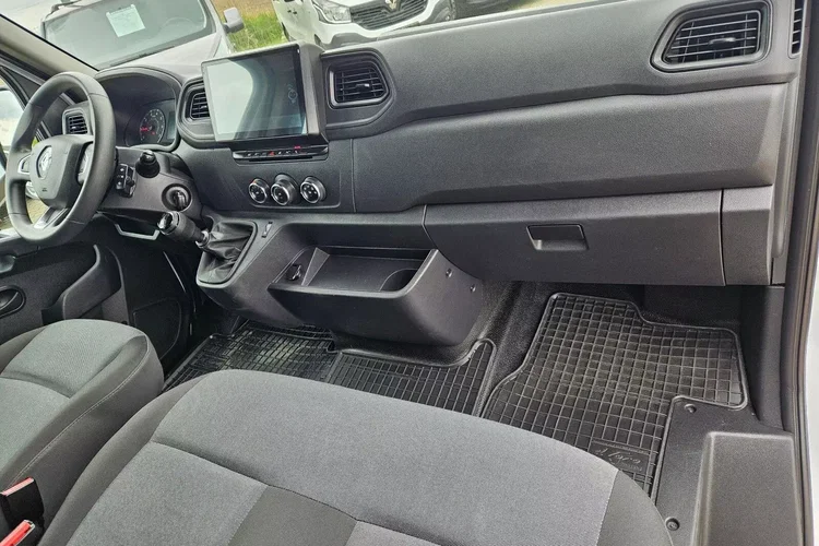 Renault Master L4H2 124999zł NETTO Brygadówka 7 osób 2.3dCi/145KM zdjęcie 26