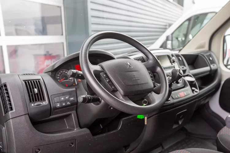 Peugeot Boxer L4H2 MAXI Oszczędny silnik 2.2 Blue HDI zdjęcie 12