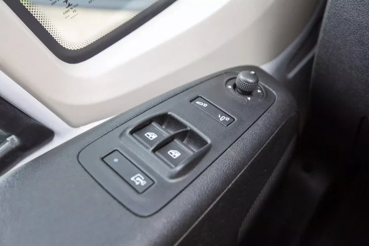 Peugeot Boxer L4H2 MAXI Oszczędny silnik 2.2 Blue HDI zdjęcie 18