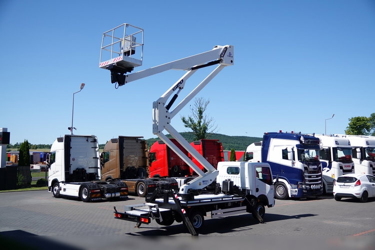 Renault MAXITY 110 DXI / ZWYŻKA 20 METRÓW / PODNOŚNIK KOSZOWY CELA TP20 / KOSZ 2 OSOBOWY - 250 KG / 42 000 KM / PO KONTRAKCIE SERWISOWYM  zdjęcie 9