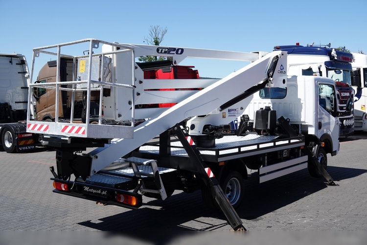 Renault MAXITY 110 DXI / ZWYŻKA 20 METRÓW / PODNOŚNIK KOSZOWY CELA TP20 / KOSZ 2 OSOBOWY - 250 KG / 42 000 KM / PO KONTRAKCIE SERWISOWYM  zdjęcie 16